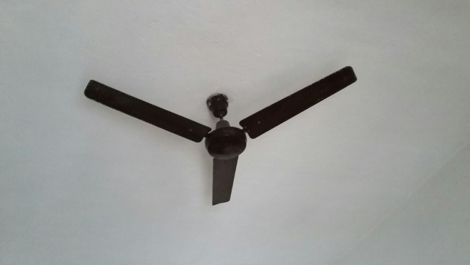 Non-Working fan at Bhupendra Kala Bhawan Madhepura