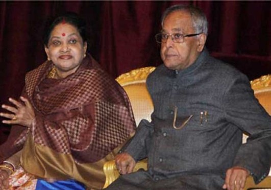 Pranab Mukherjee with his Wife