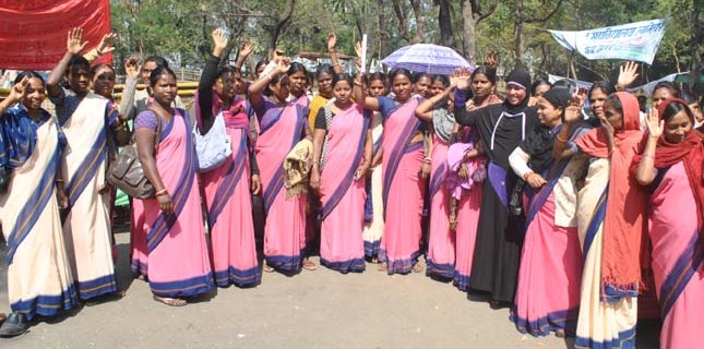 Anganwadi Sevika and Sahayika Protesting at Madhepura