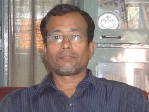 Chief Editor - Kosi Times , Advocate , Aakashvani and TV Channel Reporter and Social Activist - Dr.Devashish Bose is no more. He left the world leaving Old Mother Shaifalee Bose , Wife Sapna Bose and Daughter Mehul Bose.