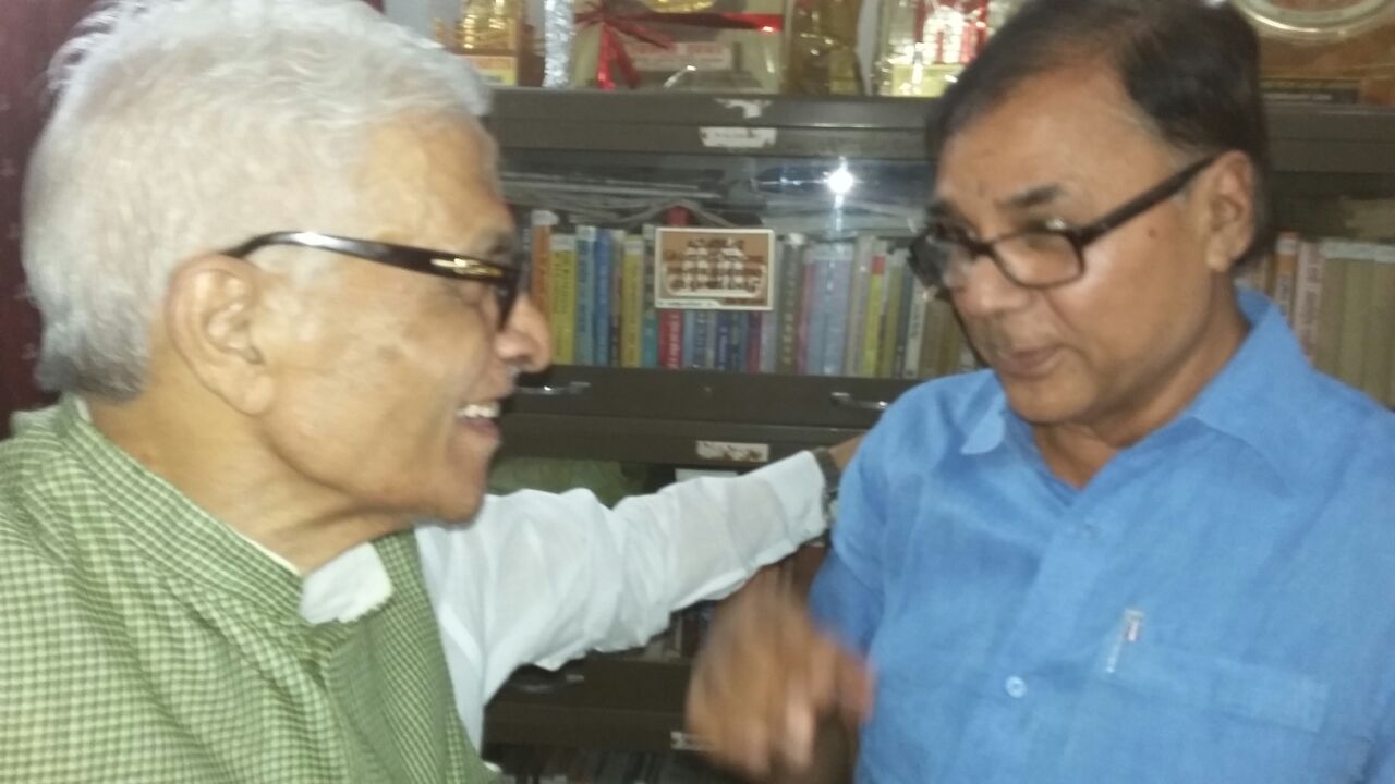 A Selfie of Dr.Jagannath Mishra with Educationist Dr.Bhupendra Narayan Madhepuri taken during light moments at his residence at Patna.