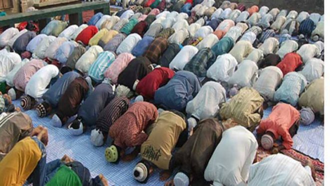 Jumma Nawaj at Madhepura Masjid .