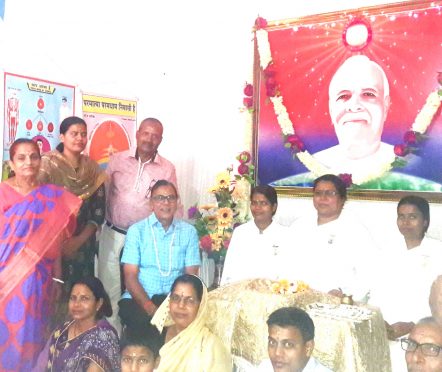 Samajsevi Dr.Bhupendra Madhepuri , Brahmakumari Rajyogini Ranju Didi along with Bhakts and other Brahmakumaris are at Brahmakumari Ishwariya Vishwavidyalaya Madhepura on the auspicious occasion of Bhaiduj festival.