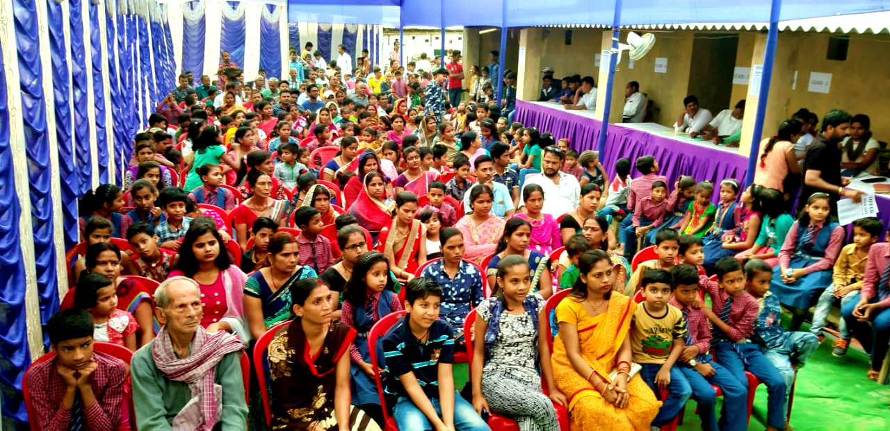 Guardians, Students and Teachers during Prize Distribution Ceremony of Tulsi Public School.