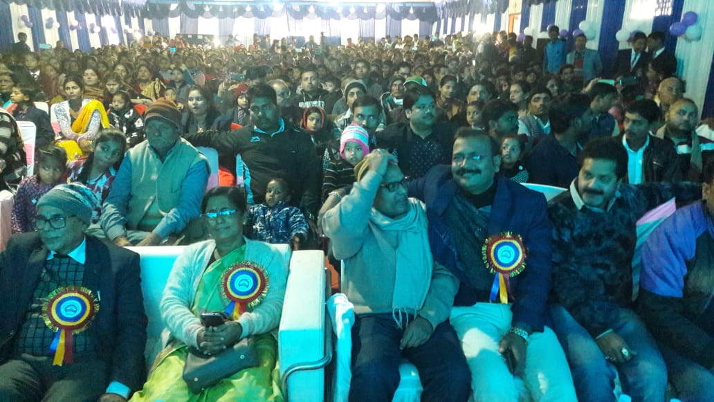 Udhghatankarta Dr.Bhupendra Madhepuri, Director Chandrika Yadav (Maya Vidya Niketan) and others enjoying the event.