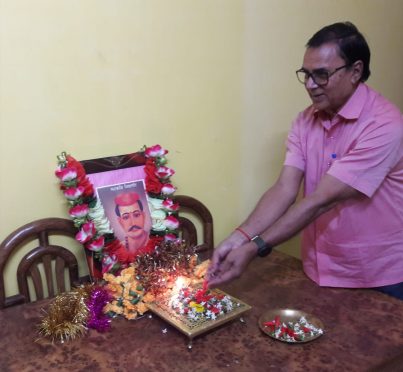 Samajsevi-Sahityakar Dr.Bhupendra Madhepuri paying homage to Mahakavi Vidyapati.