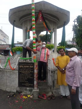 Dr.Bhupendra Narayan Yadav Madhepuri giving salute to National Tri-colour after flag hoisting at Bhupendra Chowk, Madhepura.