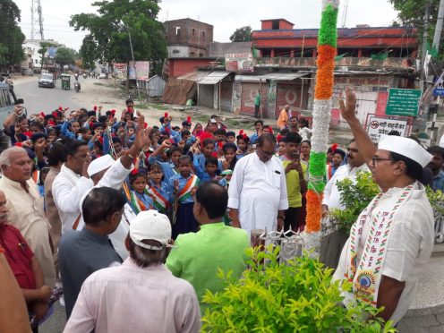 Samajsevi Shikshavid Dr.Bhupendra Narayan Yadav Madhepuri flag hoisting at Bhupendra Chowk Madhepura on 75th Independence Day.