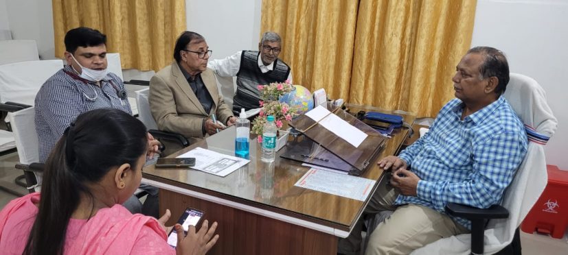 Civil Surgeon Madhepura Dr.Salam, Dr.BhupendraNarayan Yadav Madhepuri, GP Abdul Kalam, Dr.Santosh Prakash and Dr.Ranjana Kumari in meeting at Sadar Hospital Madhepura.